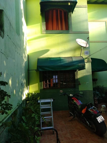 Imagem 4 de 12 de Sobrado Com Garagem