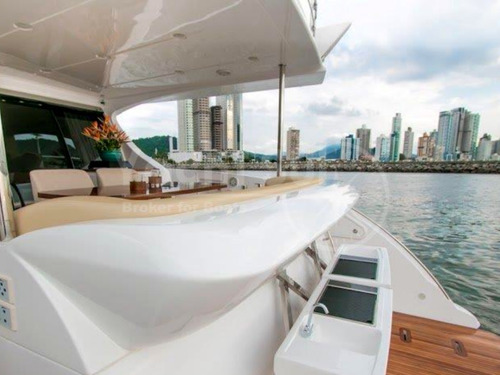 Imagem 4 de 15 de Azimut 70 Fly
