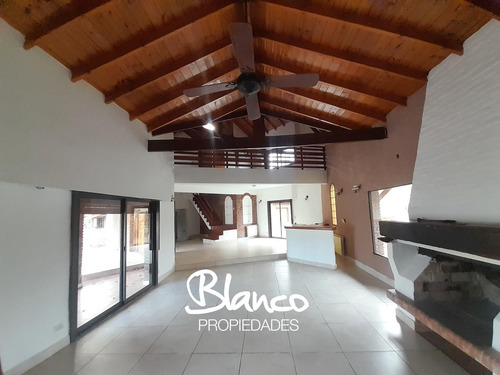Casa En Venta En Mapuche Country Club, Pilar, G.b.a. Zona Norte