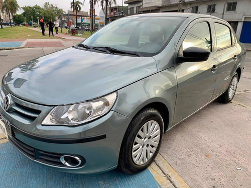 Imagen 1 de 8 de Volkswagen Voyage 1.6 Comfortline Plus 101cv 2012 Gnc 5ta