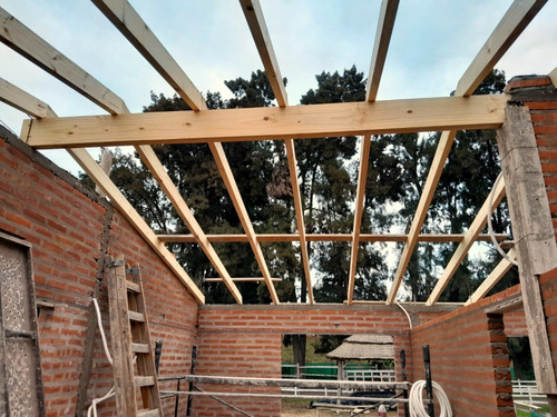 Casa Estilo Chalet Al Mejor Precio - Construcción En 30 Días