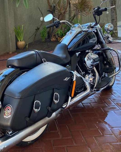 Harley Davidson Road King Classic