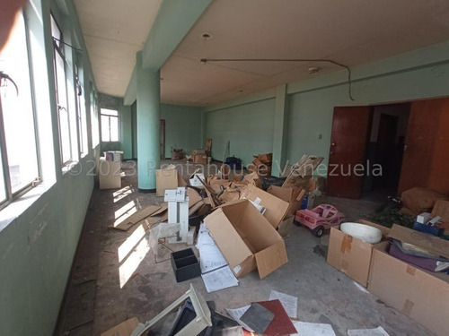 Imagen 2 de 6 de Oficina En Alquiler Centro De Caracas 23-18904 Lr 04122183486