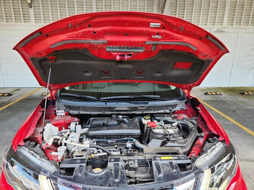 Nissan X-Trail 2.5 Exclusive 3 Row Cvt