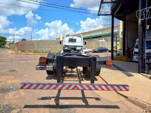 Imagem 5 de 12 de Vw 18.310 Titan 2004 Chassi 6x2