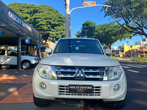 Mitsubishi Pajero Full 3.2 HPE 4X4 16V TURBO INTERCOOLER DIESEL 4P AUTOMÁTICO