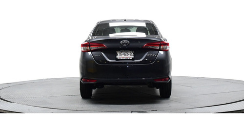 Imagen 4 de 15 de Toyota Yaris 2019 1.5 Core Sedan Mt