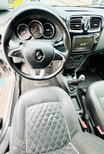 Renault Logan 1.6 Privilege / Intens