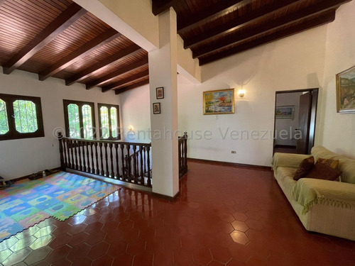 Casa En Venta En Santa Paula Mls #23-2728