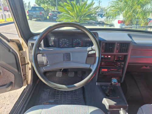 Peugeot 504 2.0 Xs Tf