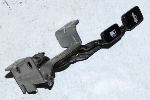 comprar Palanca Apertura Tapa De Bencina Y Maletero Suzuki Baleno