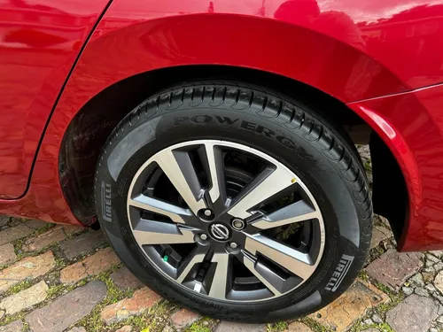 Nissan Versa 1.6 Advance