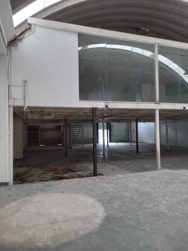 Excelente Local Comercial 525m2 En San Pedro De Los Pinos