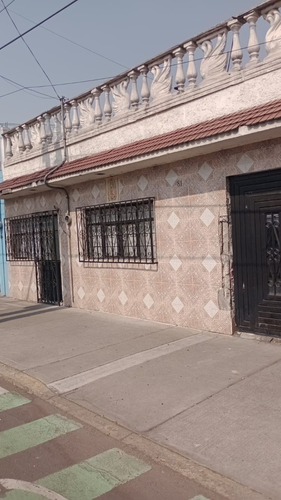 Casa En Venta 150m2 Col. Santa Cruz Meyehualco, Iztapalapa 