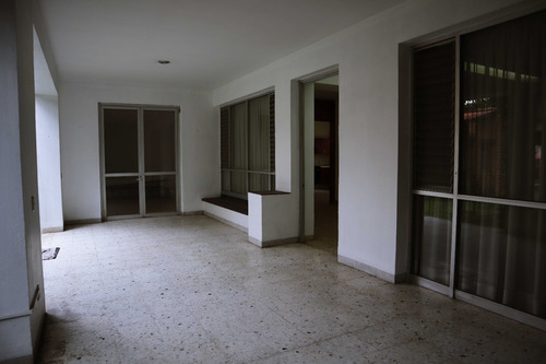 Imagen 11 de 14 de Casa De 8 Habitaciones Y 5.5 Baños