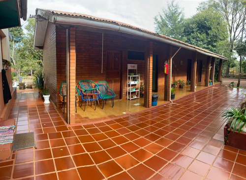 Imagen 7 de 17 de En Hohenau, Se Vende Hotel Funcionando Negociable!!!
