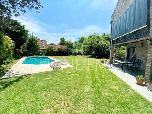 Imagen 4 de 21 de Excelente Casa Con Gran Parque Y Pileta A Mts De La Panamericana Km 38.5