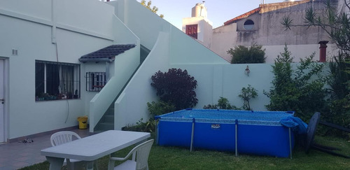 Imagen 2 de 11 de Casa - Villa Del Parque