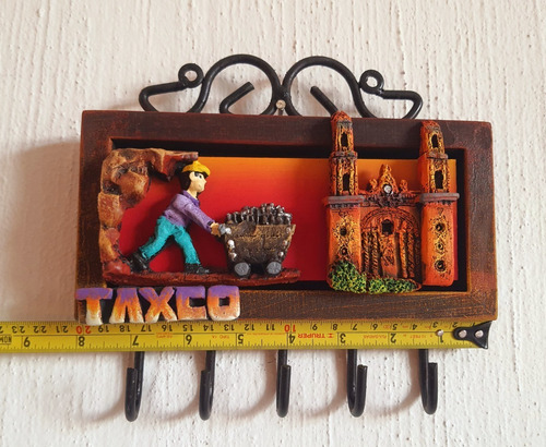 Taxco Gro Recuerdo Portallaves Hierro Madera Resina A115