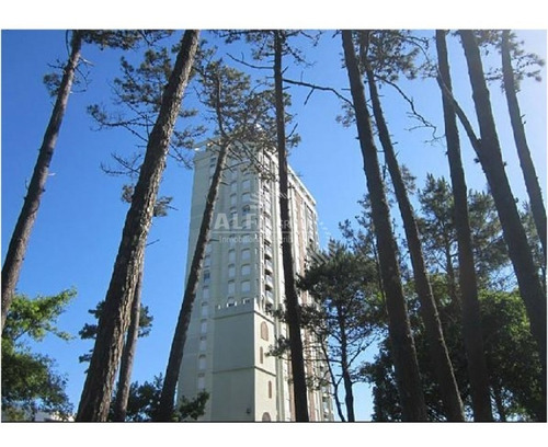 Edificio A Metros Del Shopping.-ref:2264