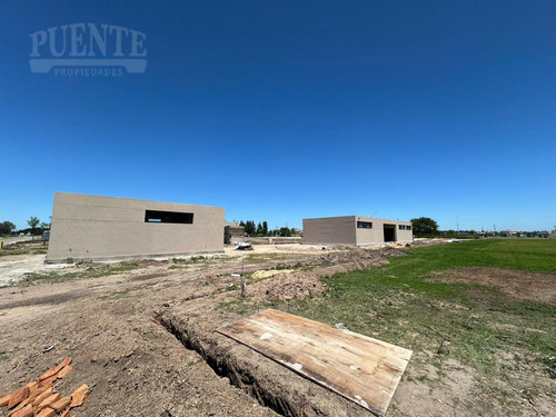 Lote Al Lago En Las Victorias - Canning (ezeiza)