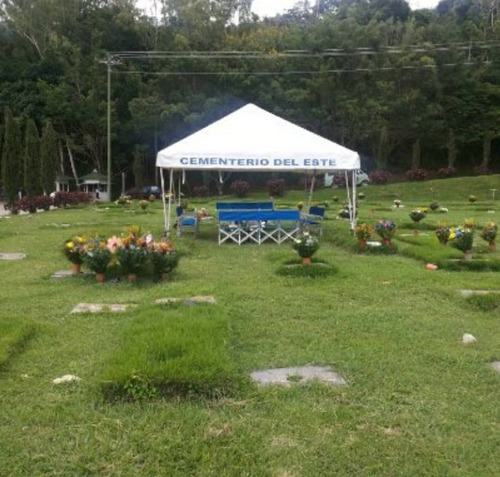 Se Vende Parcela 2 Puestos Cementerio Del Este