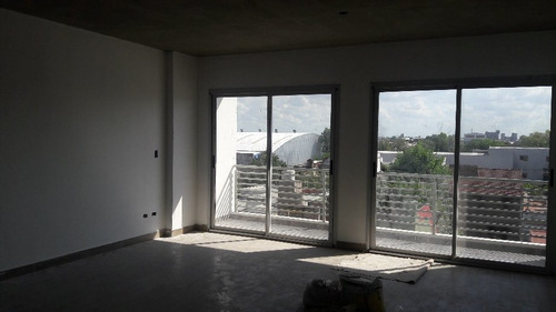 Imagen 3 de 13 de Monoambiente En Venta En Sarandi Oeste