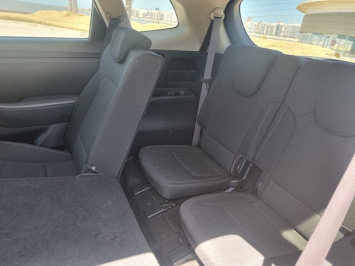 Imagen 9 de 20 de Kia Carens 2018 2.0 Ex 6abg 7pas At
