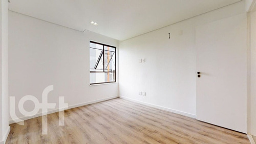 Imagem 19 de 22 de Apartamento - Ap00837 - 69336182