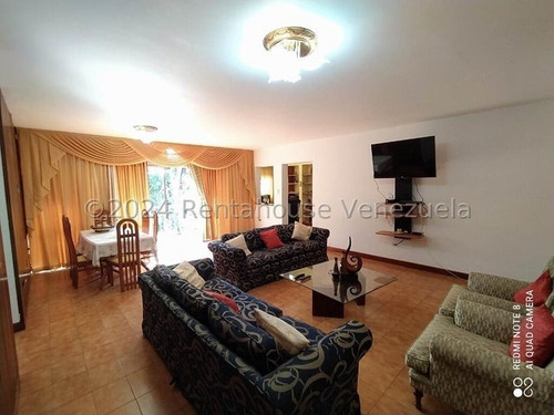 Amplio Anexo En Alquiler Remodelado Y Equipado Con Terraza En Horizonte Nb 4-25025