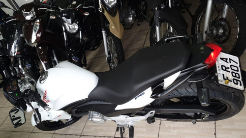 Imagem 5 de 9 de Cb 300 R 2014 Cartao,financio E Troco