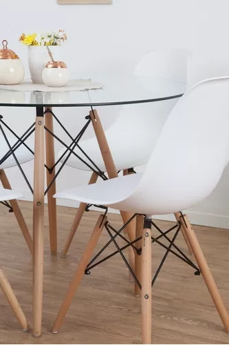 Mesa Eames con tapa blanca y patas de madera redondas