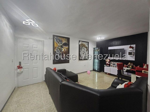 Daniela Linarez Vende Apartamentos Completamente Remodelado Con Amplios Espacios En El Centro Oeste De Barquisimeto Con Acabados Modernos Y Todos Los Servicios Basicos