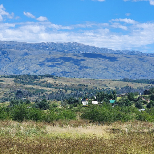 Hermosos Lotes De 1531 M2 Y De 1.931 M2 Villa Yacanto- Con Vista Directa A Las Sierras Grandes
