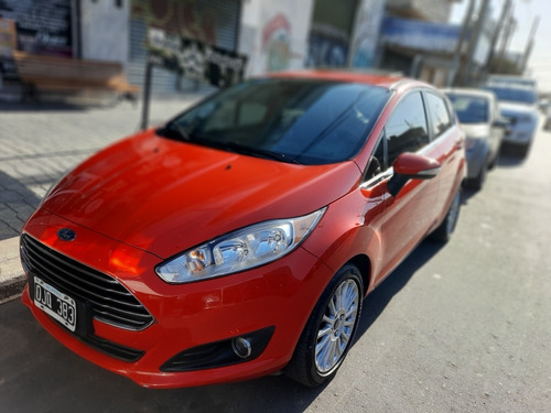 Imagen 1 de 6 de Ford Fiesta Kinetic Design 2014 1.6 Design 120cv Titanium