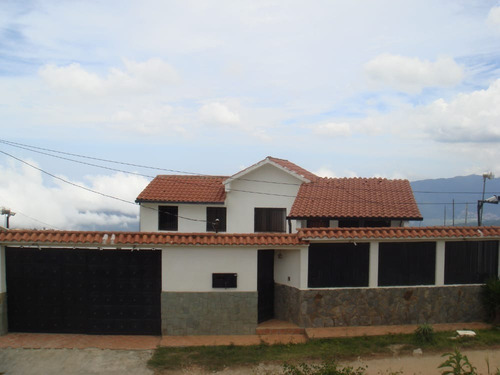Imagen 1 de 10 de Casa En Venta, El Junko Country Club