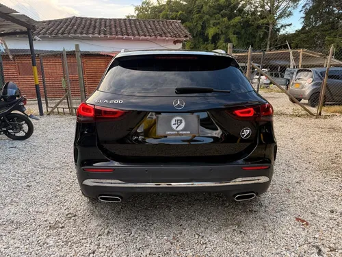 Mercedes-Benz Clase GLA 1.3t Amg Line