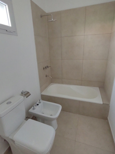 Imagen 14 de 19 de Casa San Ramiro Al 300 - Pilar Del Este