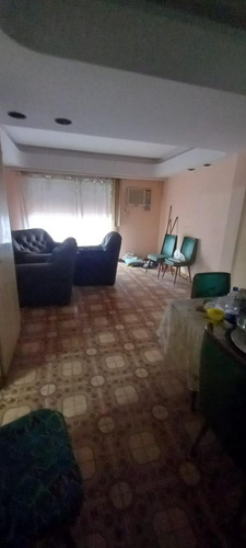 Casa En Isidro Casanova