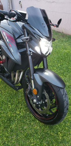 Suzuki Gsx S 750