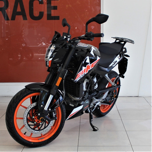 Imagen 2 de 18 de Ktm Duke 200 2023 0km - Anticipo Y 18 Meses