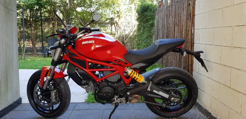 Ducati Monster 797