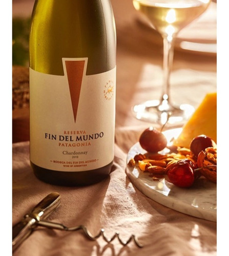 Imagen 3 de 10 de Vino Fin Del Mundo Reserva Chardonnay Caja X 6 X 750ml.