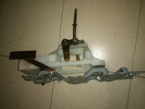 Imagen 3 de 6 de Palanca De Cambios Con Su Base Mitsubishi Lancer Glx Touring