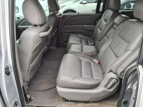 Imagen 9 de 12 de Honda Odyssey Ex 2010