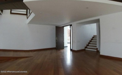 Imagen 2 de 14 de Casa En Venta En Bosque De Pinos 22-1850 C.o