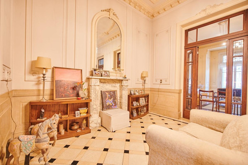 Imagen 2 de 29 de Departamento Venta 6 Amb Con Terraza Frances En Monserrat
