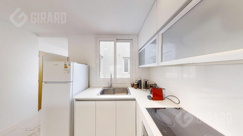 Departamento En Venta De 2 Amb Modernos Con Cochera, Zona Chauvin