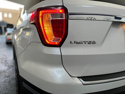 Ford Explorer 3.5 V6 Limited Sync 4x2 At