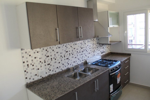 Imagen 5 de 11 de Departamento En Venta En Castelar Sur
